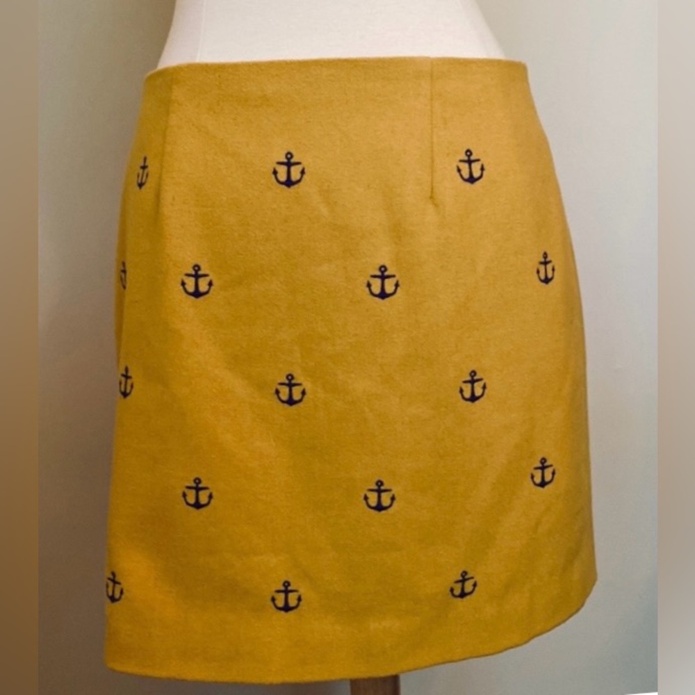 Vineyard Vines Yellow Anchor Embroidered SZ 8 Old Money Quiet Luxury Mini Skirt - Picture 6 of 9